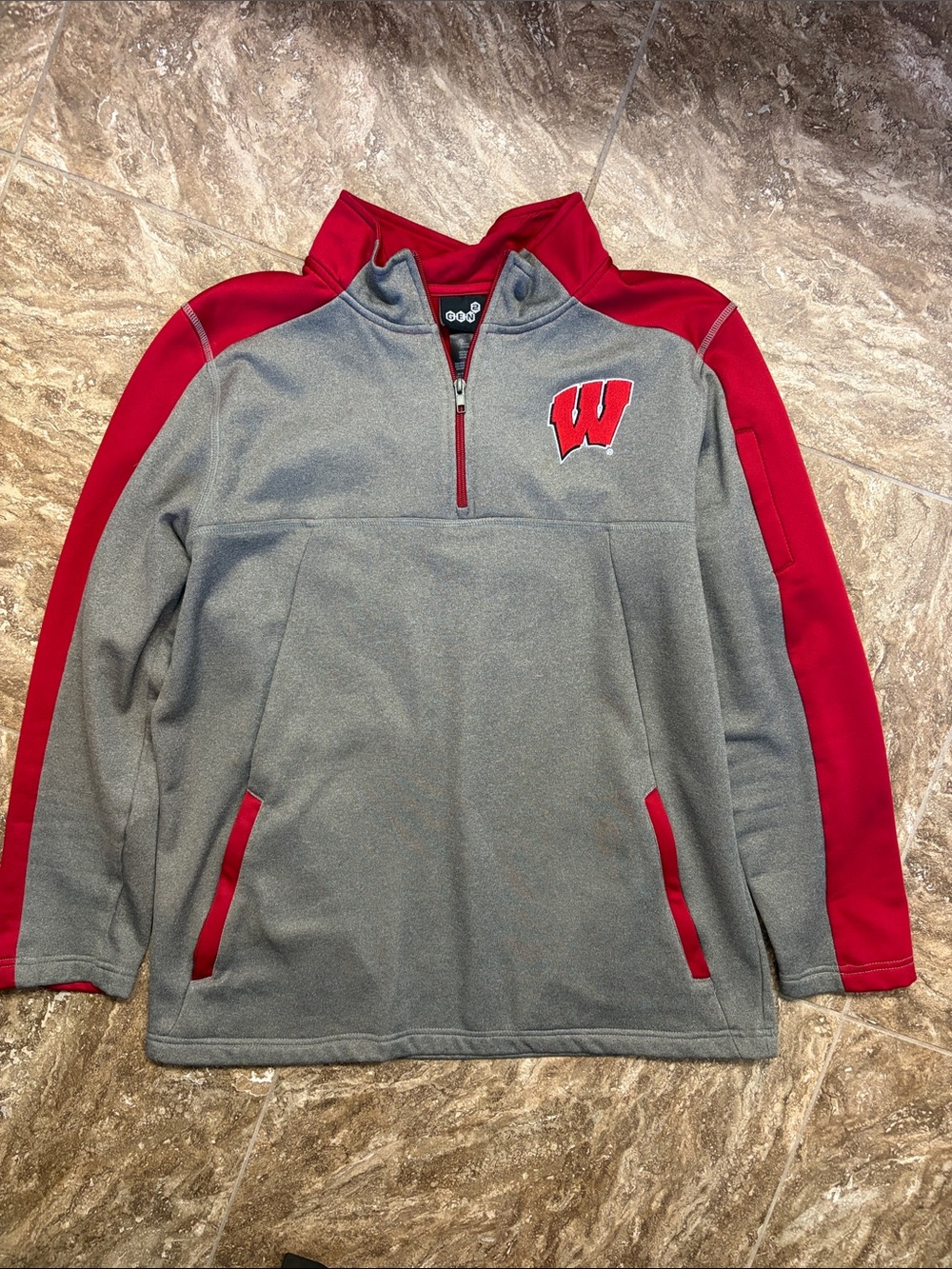 Wisconsin Badgers Quarter-Zip Pullover